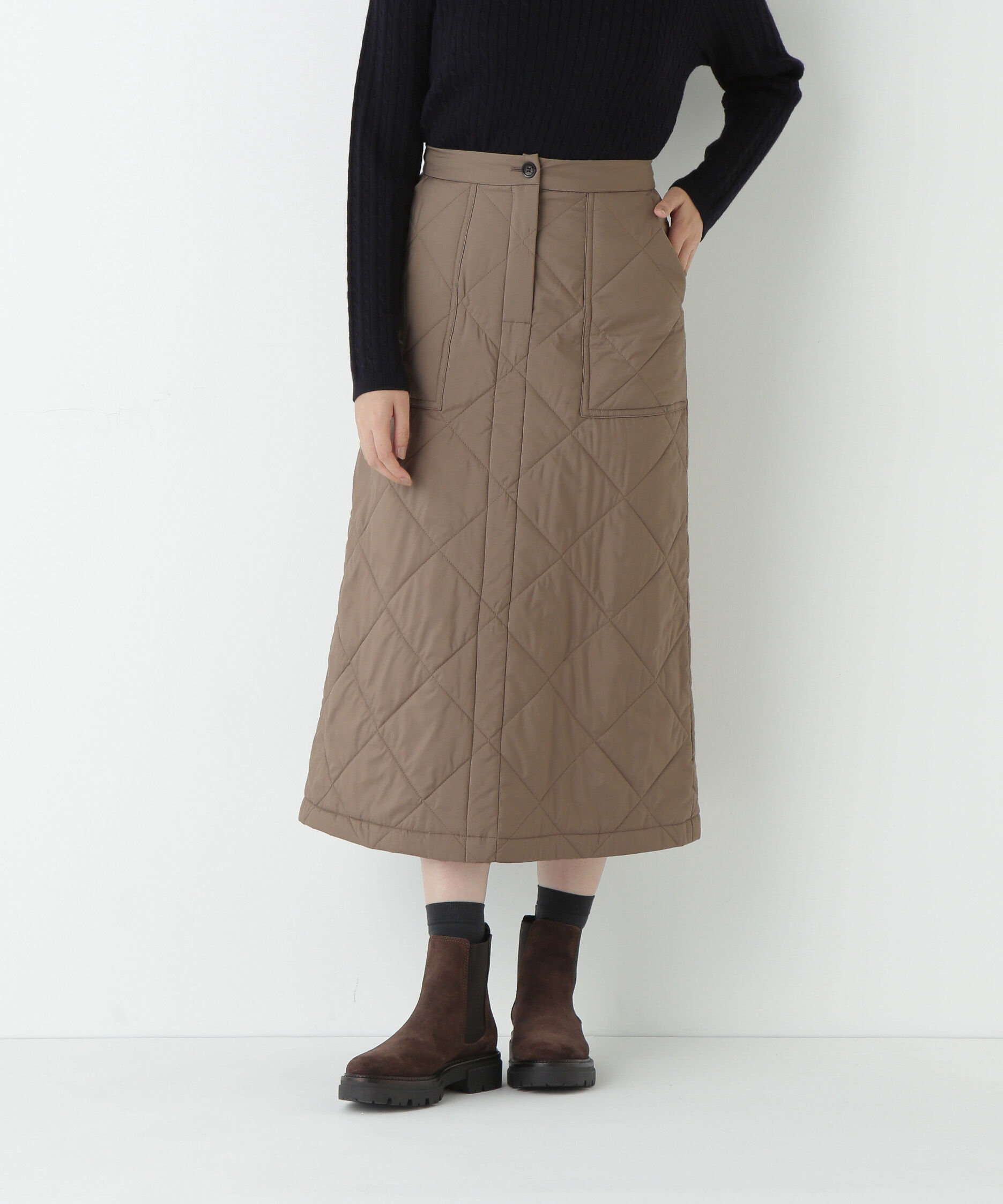 【ヒューマンウーマン/human woman】 キルティングベイカーＡラインスカート