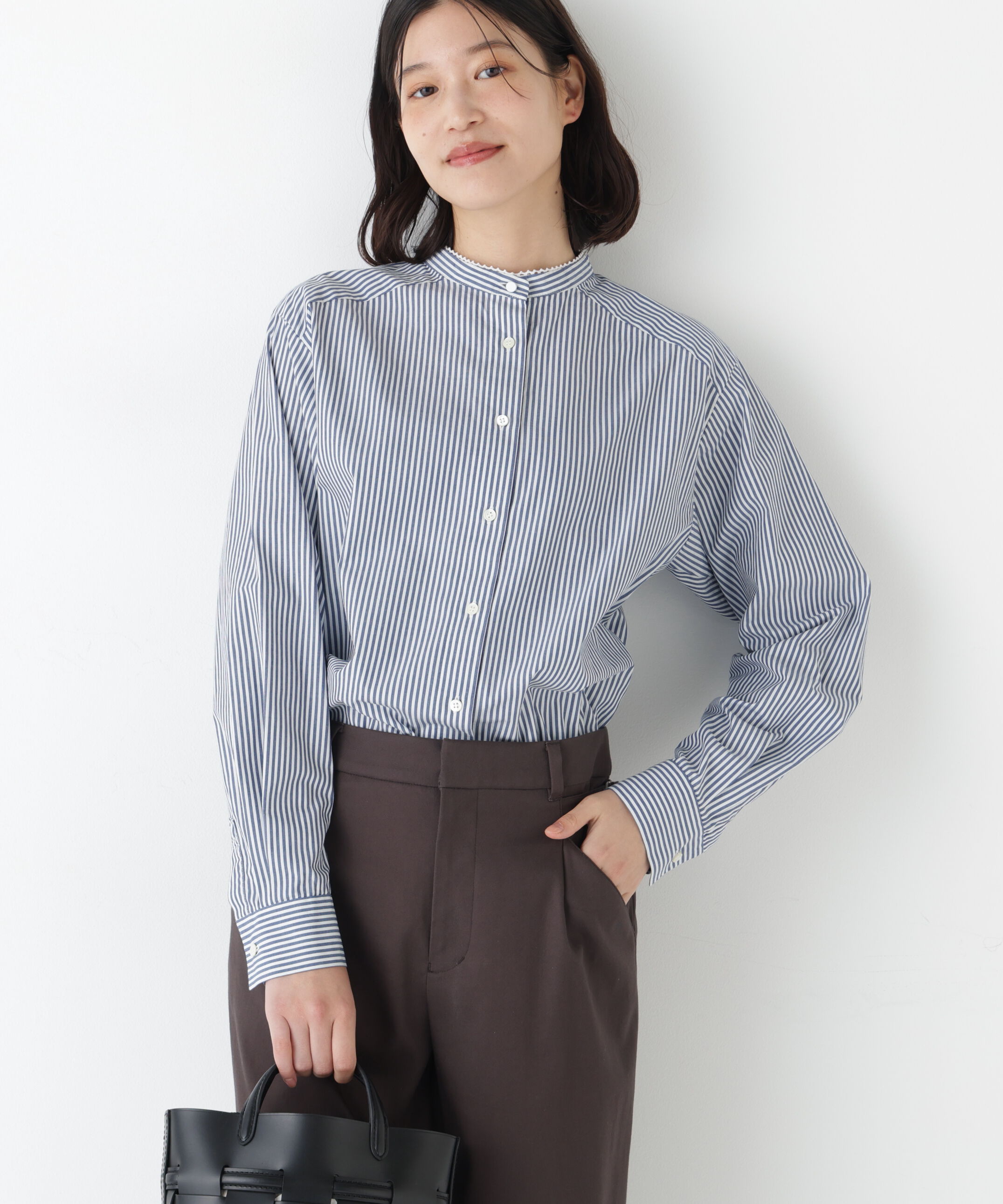 【ヒューマンウーマン/human woman】 ◆ドビーストライプレースカラーブラウス