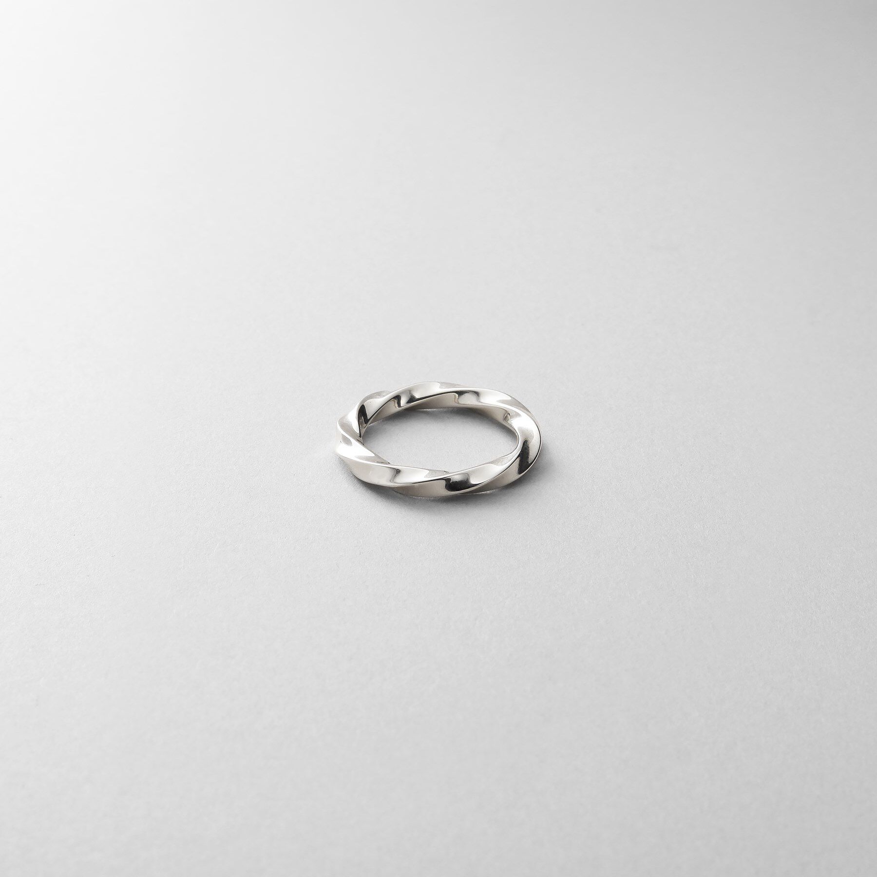 人気ファッションメンズ|【ココシュニック/COCOSHNIK】 シルバー スクリューピンキーリング