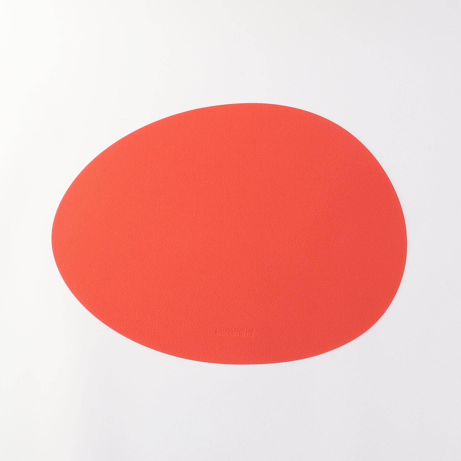 【トゥーワントゥーキッチンストア/212 KITCHEN STORE】 keramika テーブルマット オーバル レッド