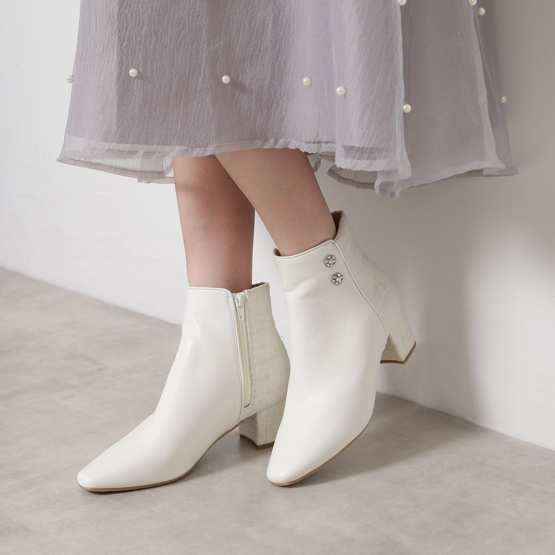 【エスペランサ/ESPERANZA】 ビジュー付きツイードショートブーツ