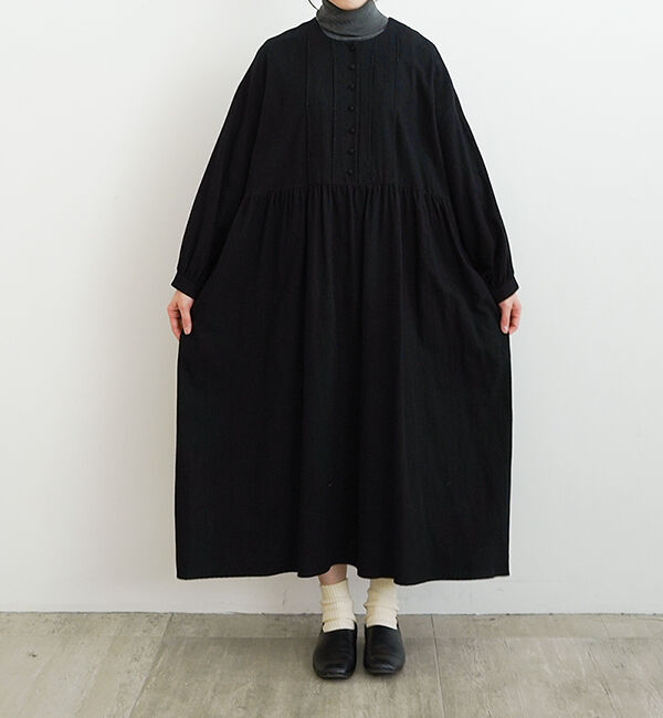 オオカミとこもれびのホワイトリリー“ワンピース”（オオカミとフクロウ