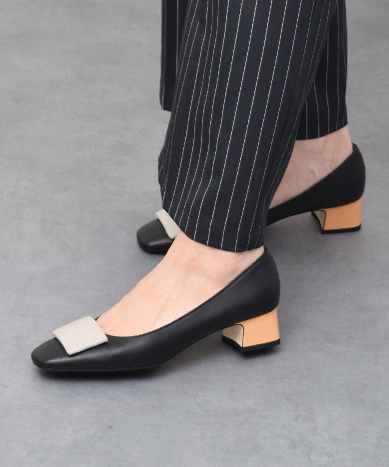 【インターショシュール　ゼア/INTER-CHAUSSURES 'eir】 【FABIO RUSCONI】オーナメントパンプス(F51015)