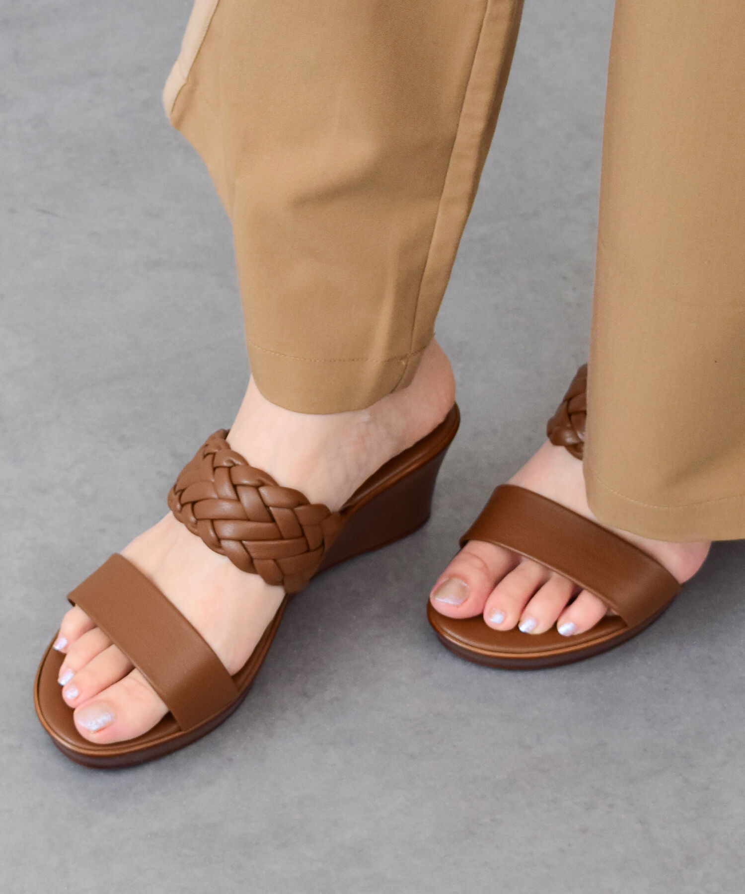 【インターショシュール　ゼア/INTER-CHAUSSURES 'eir】 【ITALIAN SHOEMAKERS】イントレチャートウェッジヒールサンダル(952344)