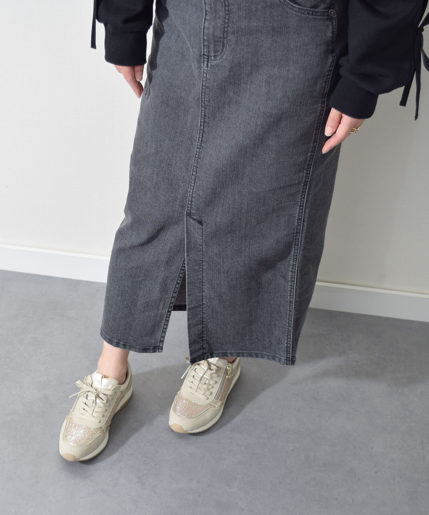 【インターショシュール　ゼア/INTER-CHAUSSURES 'eir】 【Tamaris】サイドジップスニーカー(455809)