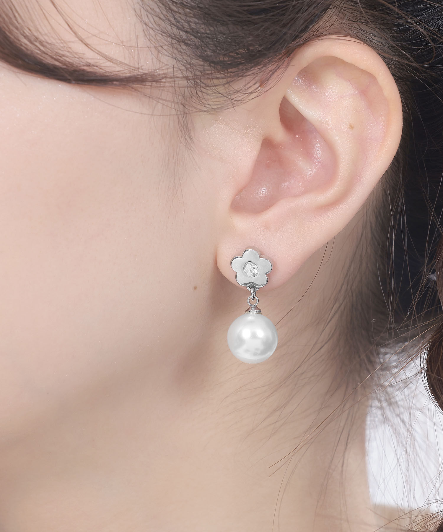 【マリークワント/MARY QUANT】 メタルデイジーパール ピアス