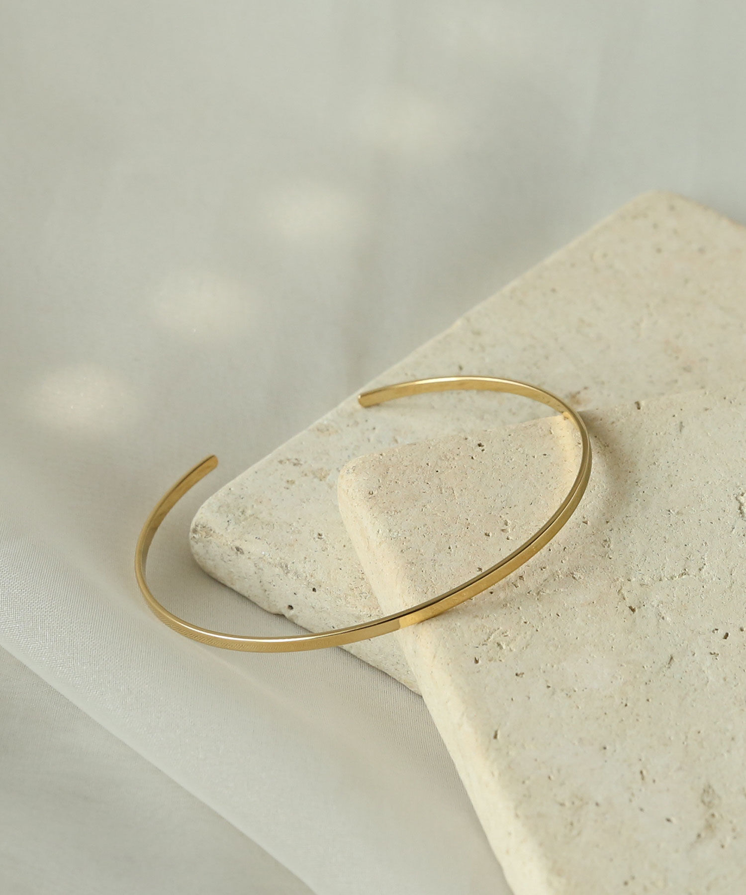 シェア] ブラックダイヤモンド バングル（ete）｜ルミネのファッション