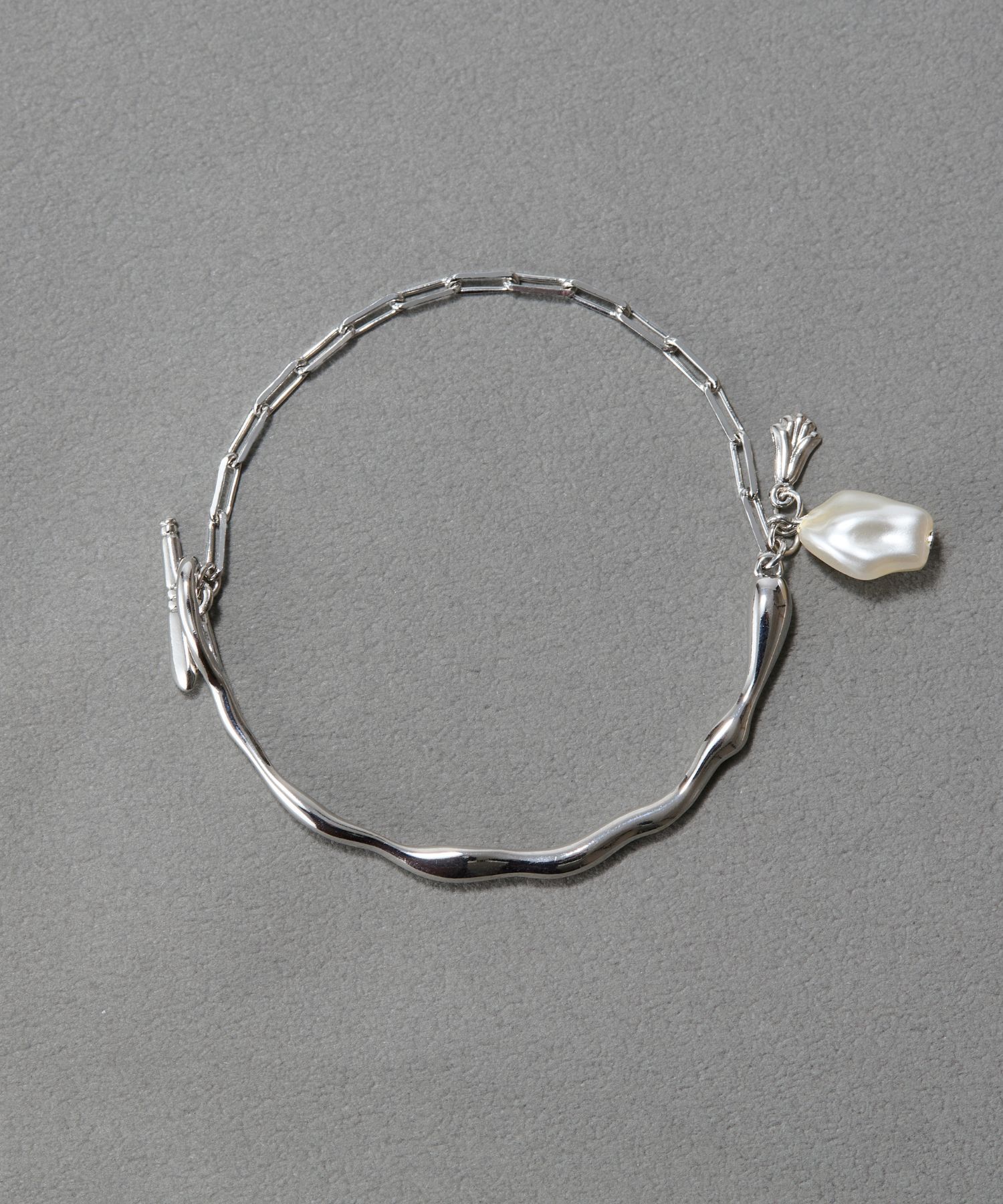 【フィービィー/Phoebe】 フロウラインメタルブレスレット シルバー