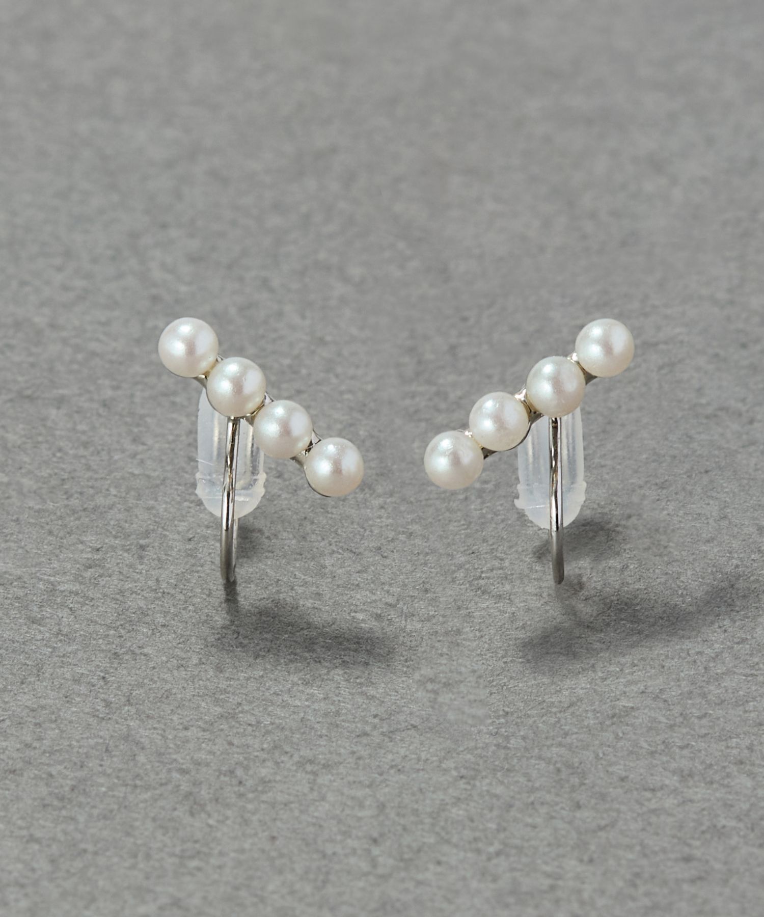 【フィービィー/Phoebe】 【痛くないシリーズ/金属アレルギー対応】バランスパールライトフィットイヤリング シルバー