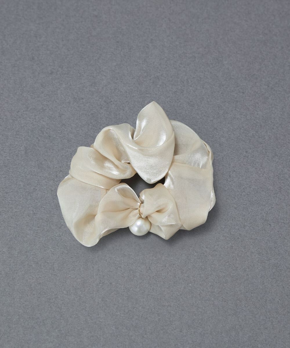 【フィービィー/Phoebe】 ボリューミーシアーシュシュ ベージュ/パール/大ぶり