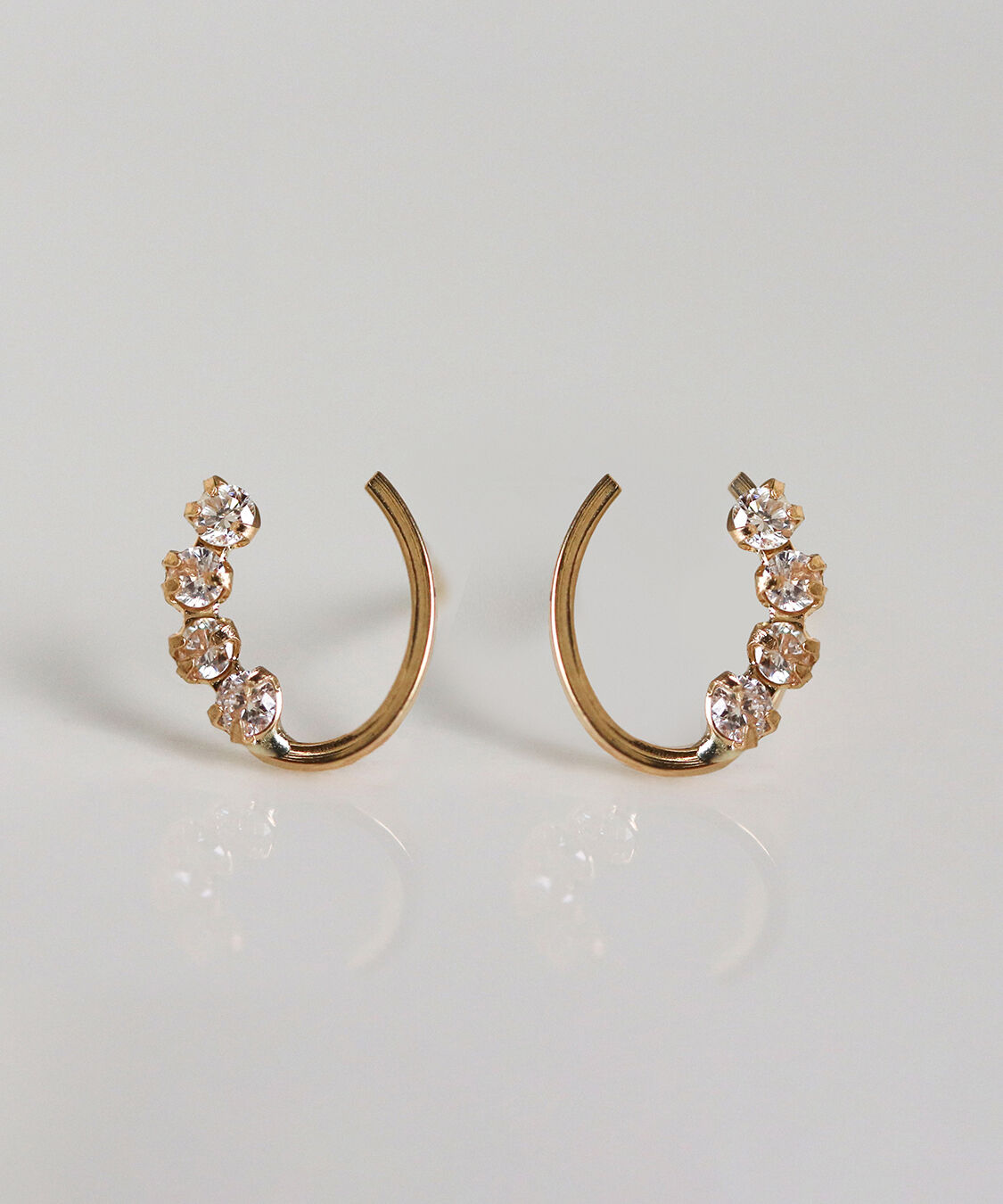 【キュイキュイ/cui-cui】 ダイヤモンド ホースシュー ピアス | K18