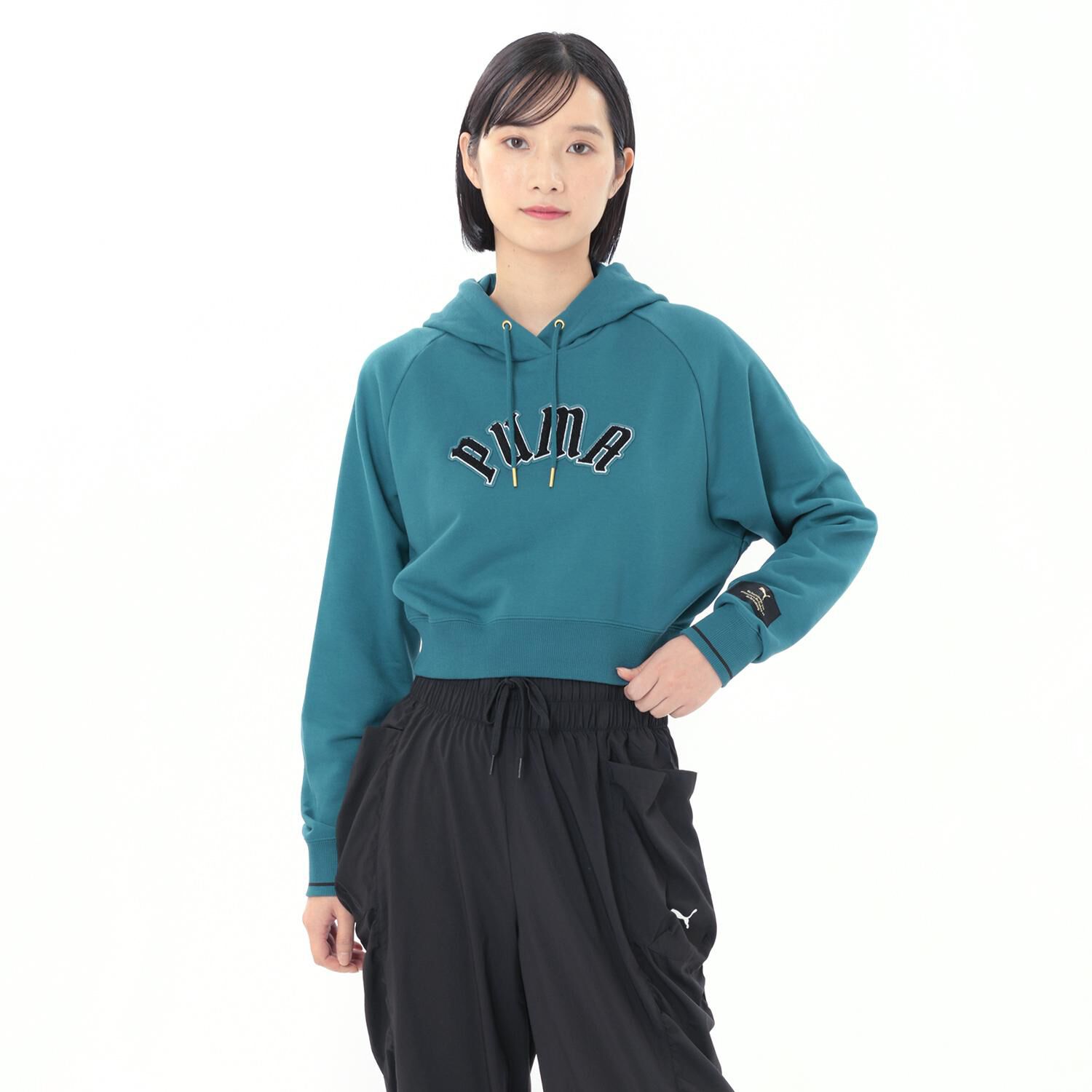 メンズファッションの一押し|【エービーシー・マート/ABC-MART】 【PUMA ウェア】W CL PLAY.PARIS. RELAXED HOODI