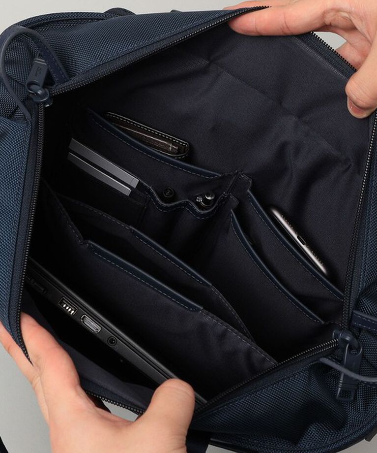 SHIPS別注】TUMI: 完全別注モデル エクスパンダブル スクエア トート 