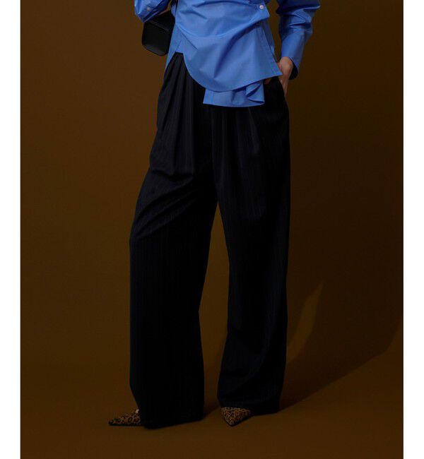 トリアセサイロタックパンツ