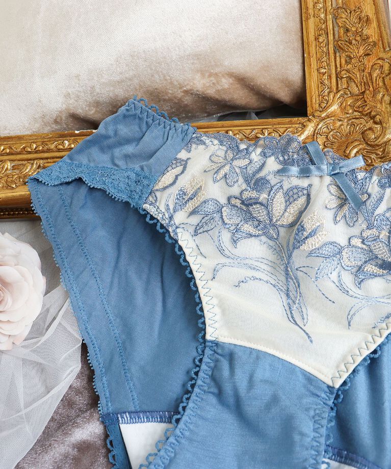 Risa Magli「リアナ サニタリー」|インナー|