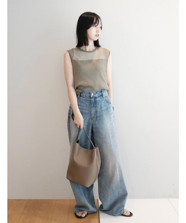 DRESSTERIOR「【大人百花春号掲載 モデル美香さん着用】ヴィンテージ加工ワイドデニムパンツ」|デニム|