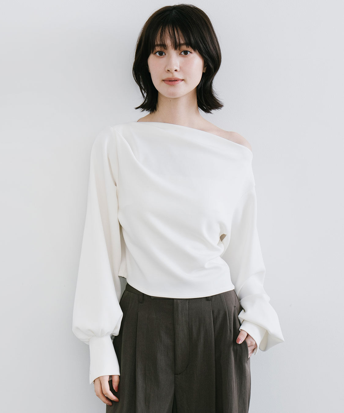 オフショルタックカットソートップス（COCO DEAL）｜ルミネの