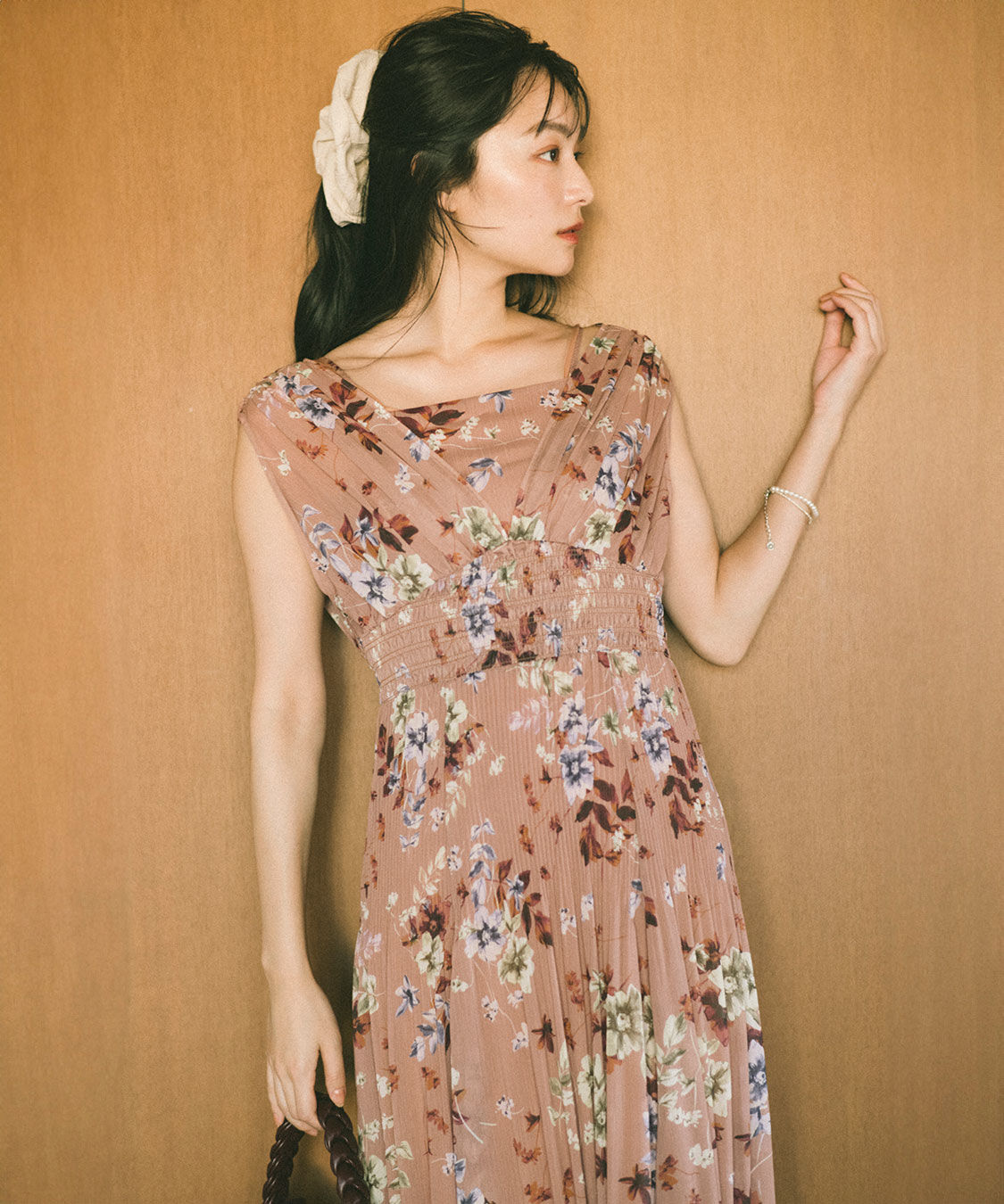 ショルダーギャザーフラワープリントワンピース（COCO DEAL）｜ルミネ