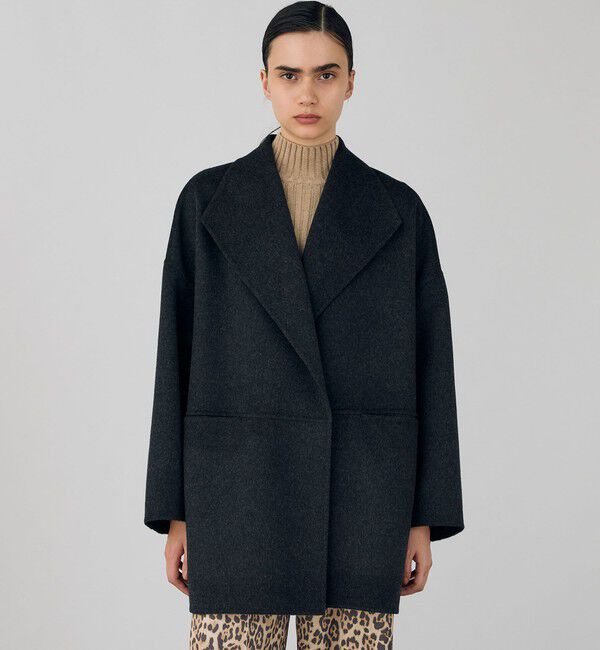 ダブルフェイスメルトンビーバー ウィングカラーコート（DES PRES