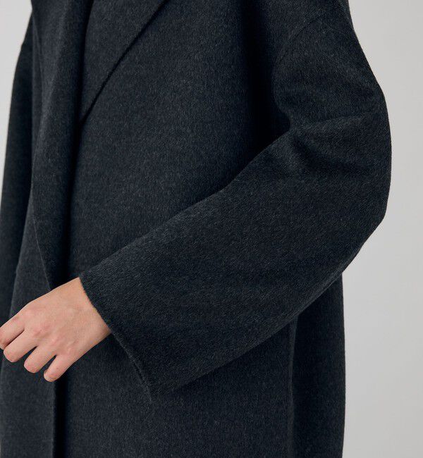 ダブルフェイスメルトンビーバー ウィングカラーコート（DES PRES