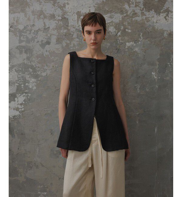 EMOELLE】スクエアネックジレトップス（ADAM ET ROPE'）｜ルミネの