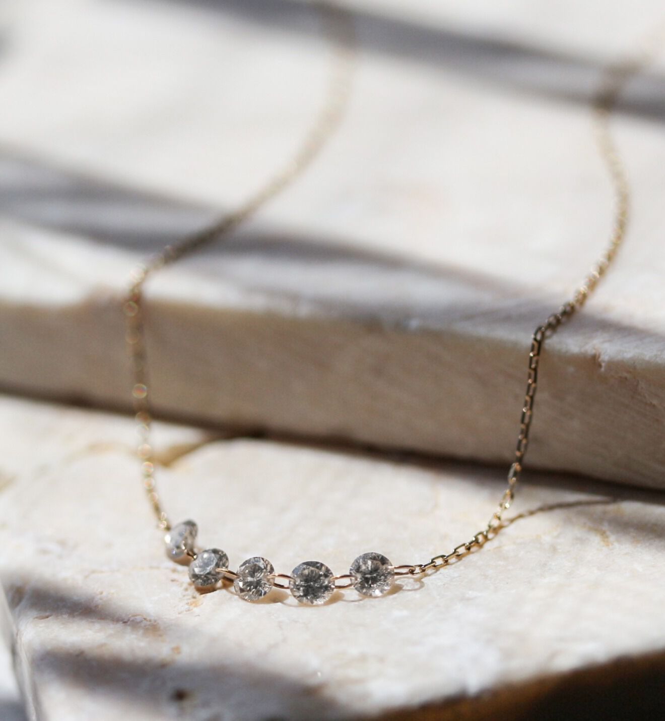 K10YG ヌーディシャンパンダイヤモンド5石 ネックレス