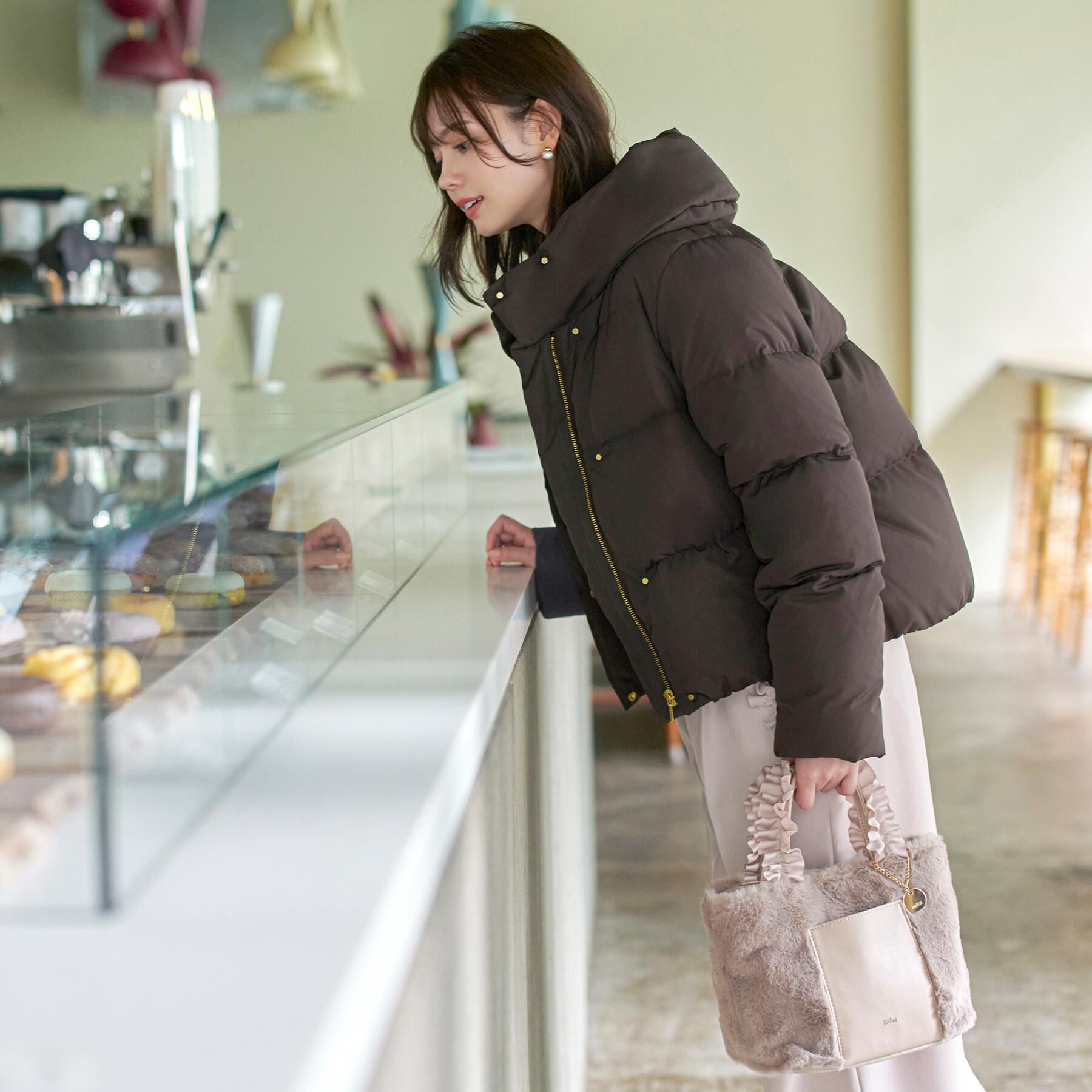 ジャケット・アウター uRi KAWADAダウンショートコート【撥水/洗濯機OK/静電気防止裏地】《XS～LL