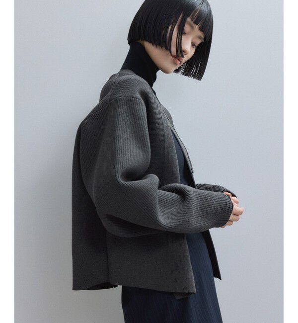 WEB限定】・【サステナブル】セレクトネックウェーブボタン