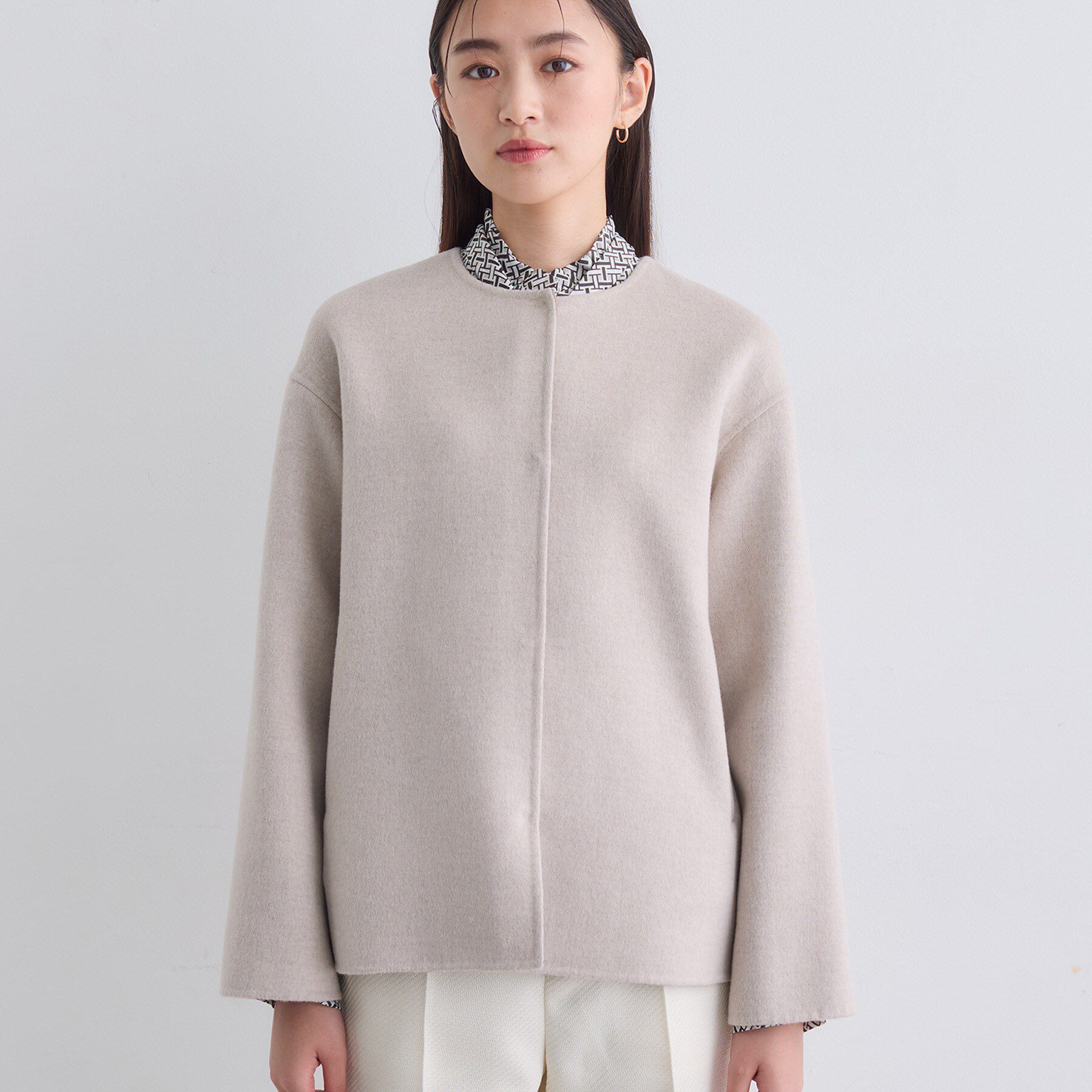 配色デザイン／ショート丈】ウールリバー ノーカラーコート（INDIVI