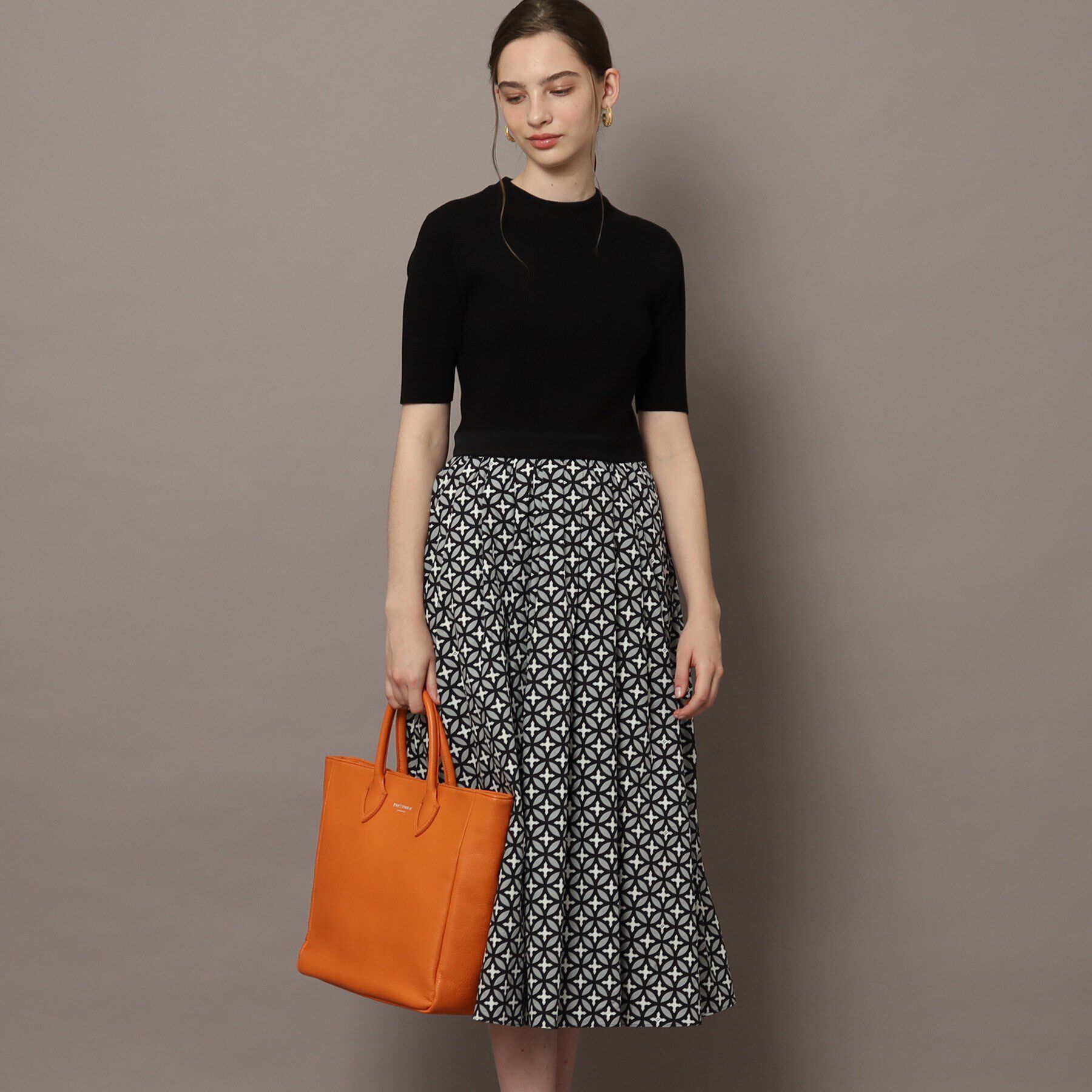 洗える/着映え/大人気柄】オーバーラップサークルコンビワンピース