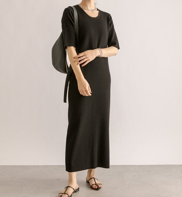  「【上品デザイン】カーブボディバッグ」|クラッチバッグ|