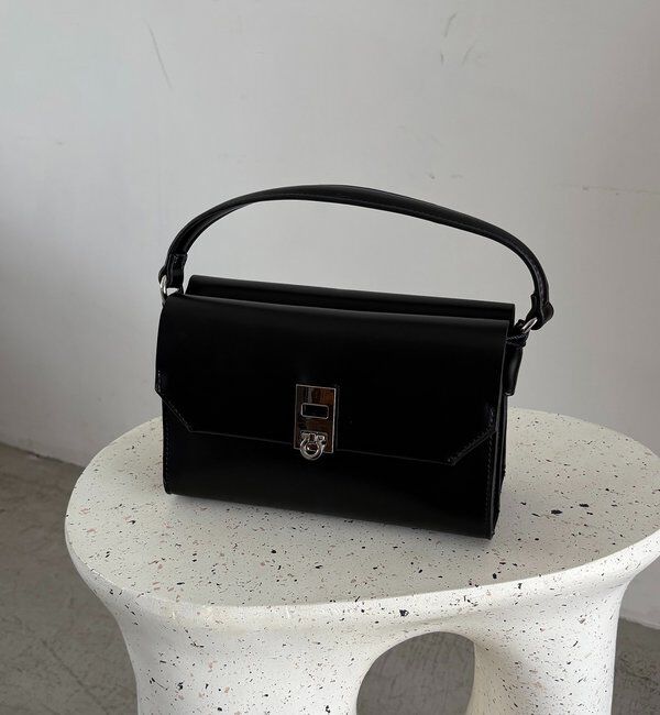  「【オケージョンにも◎】2ルームフラップバッグ」|トートバッグ|ブラック