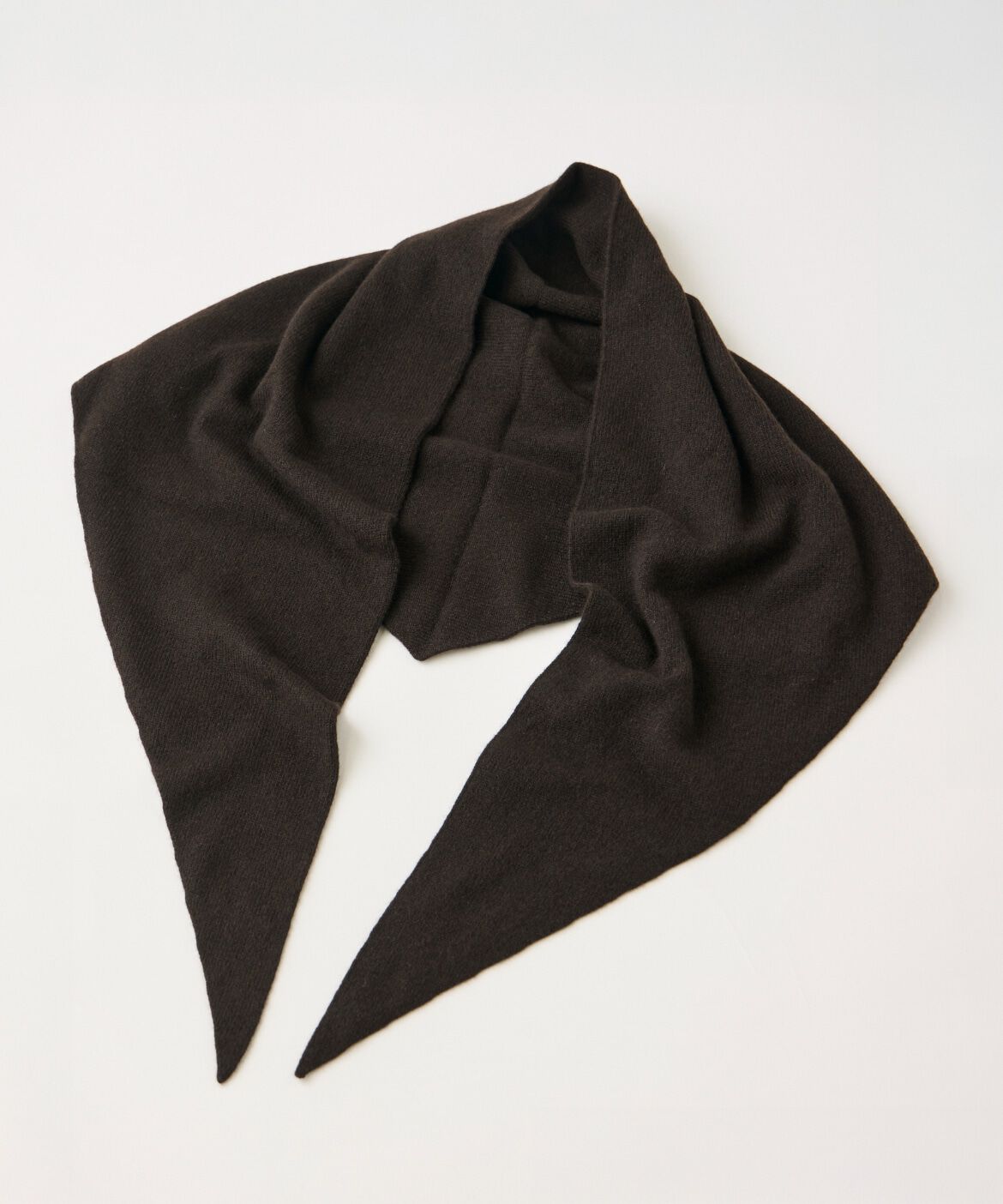 シームレストライアングルカシミヤニットストール《ASAUCE MELER