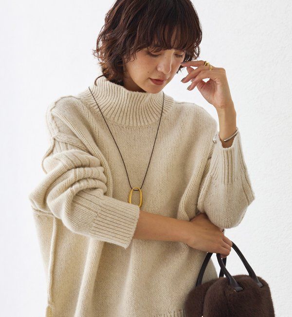 女性らしいシルエット】ヘアリーヤーンボートネックニット｜ルミネの