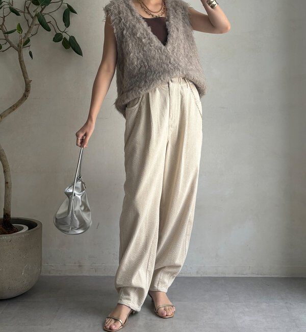  「【WEB限定】コーデュロイワイドパンツ」|チノ|