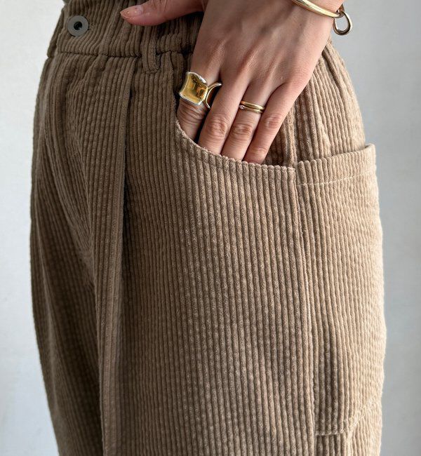 「【WEB限定】コーデュロイワイドパンツ」|チノ|