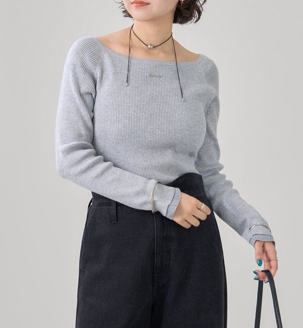  「プレート付きクルーリブニット」|ニット・セーター|