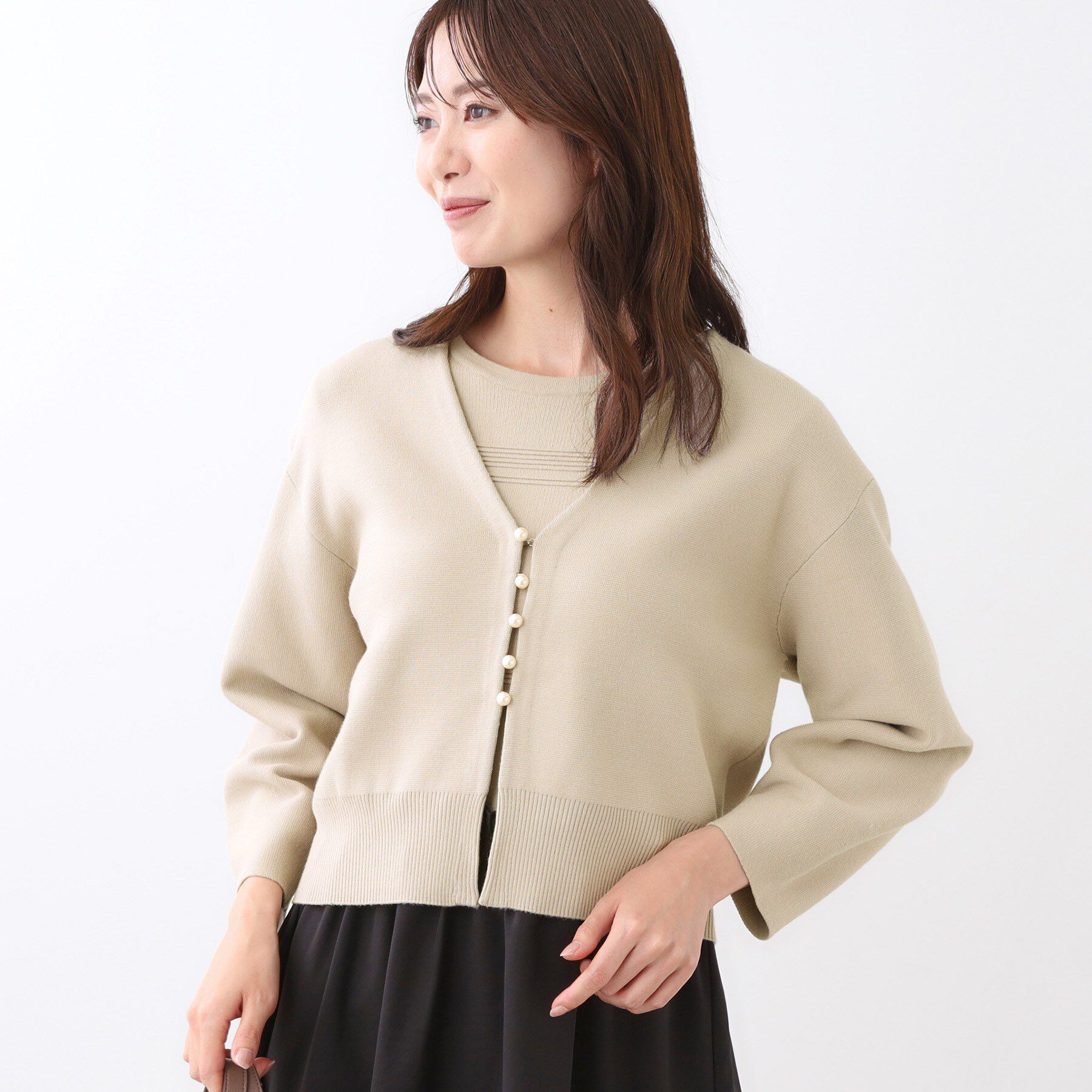 Reflect「【軽い羽織に◎／セットアップ可】パール調ボタン付きカーディガン」|カーディガン|グレージュ(050)