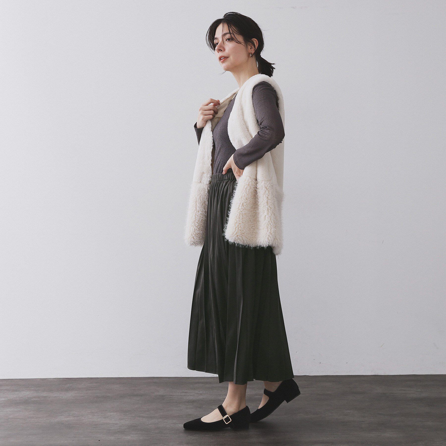 OPAQUE.CLIP「フェイクスウェードプリーツスカート【静電気防止加工/洗濯機OK】《6col/S～LL》」|スカート|