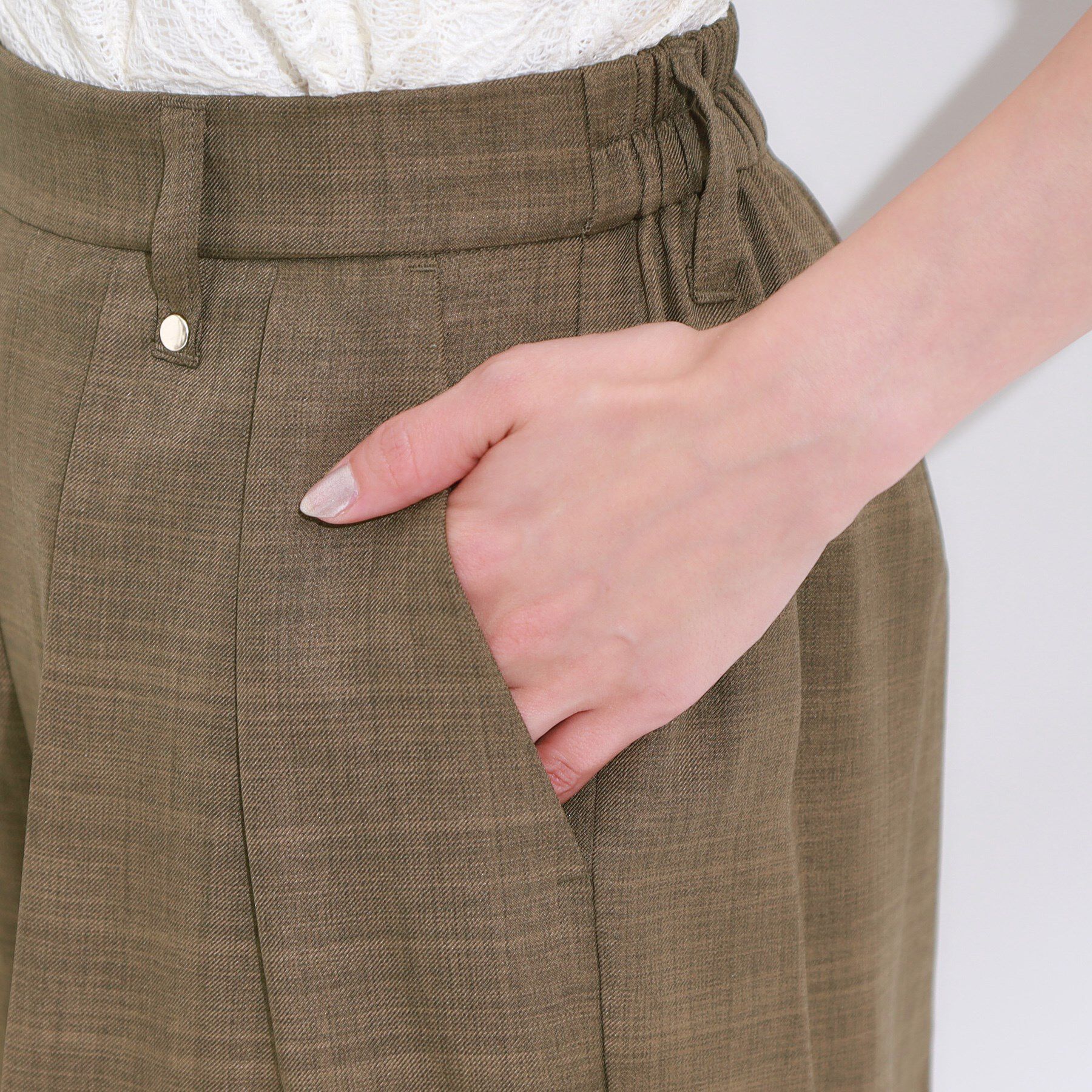 SHOO･LA･RUE「【S-LL/洗濯後しわになりにくい】ゴールドパーツできれい見え 麻調タックワイドパンツ」|その他|