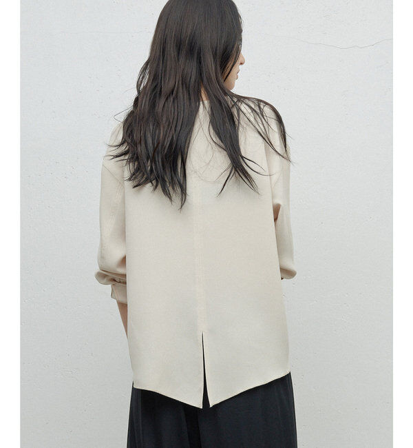 新色登場！】バックスリットブラウスT｜ルミネのファッション通販