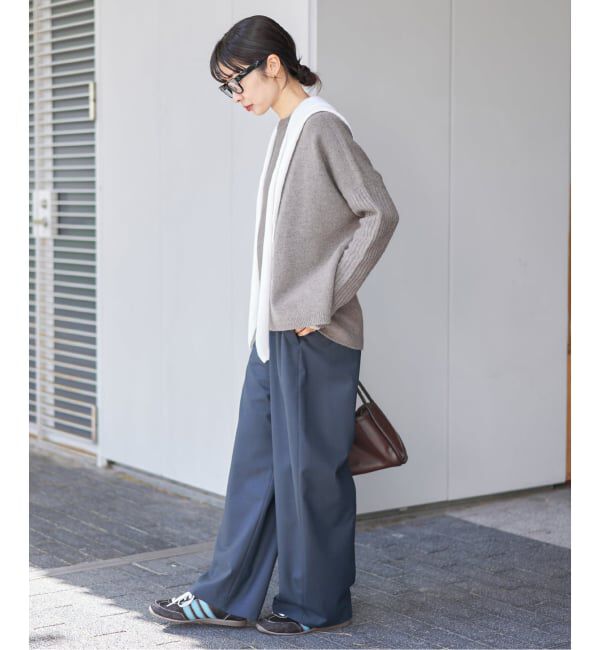 IENA「《WEB限定/追加》ウールカシミヤ 脇スリットクルーネックプルオーバー」|ニット・セーター|