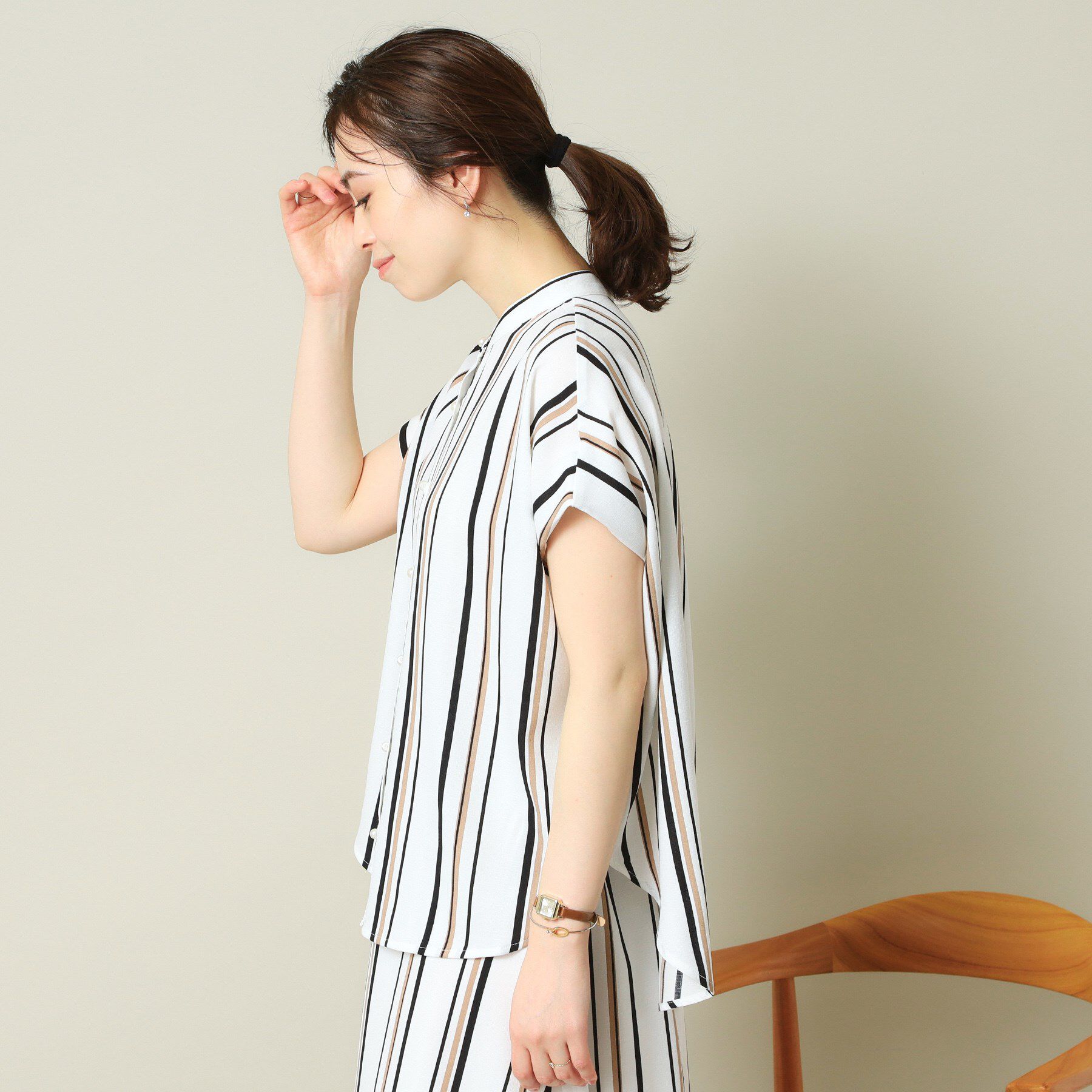 ITS&rsquo;DEMO「【UVケア／吸水速乾／洗濯機OK／冷感】麻調合繊タックブラウス＜ラク服シリーズ＞」|シャツ・ブラウス|