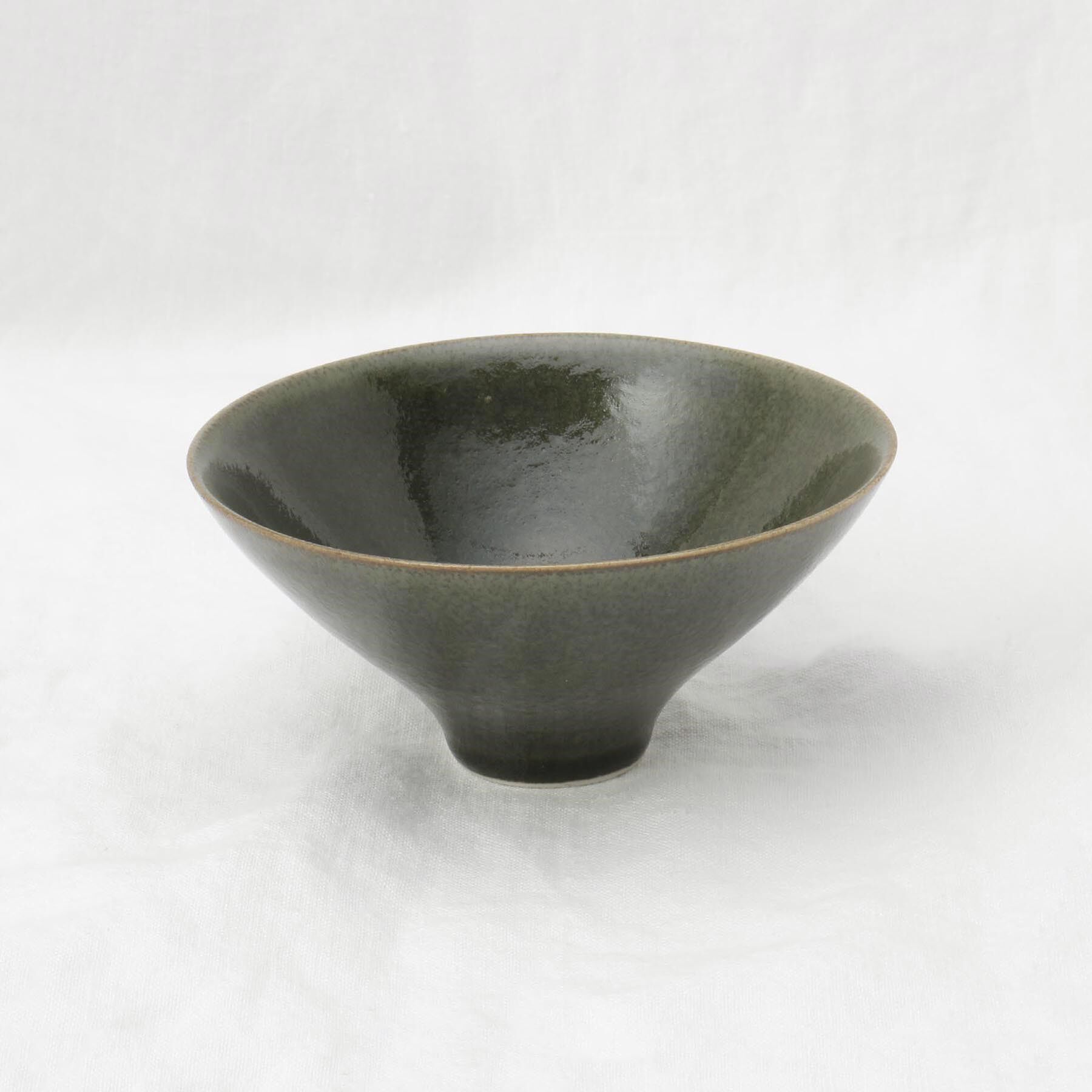 212 KITCHEN STORE「ケイプ 朝顔 飯碗 オリベグリーン」|食器・キッチングッズ|