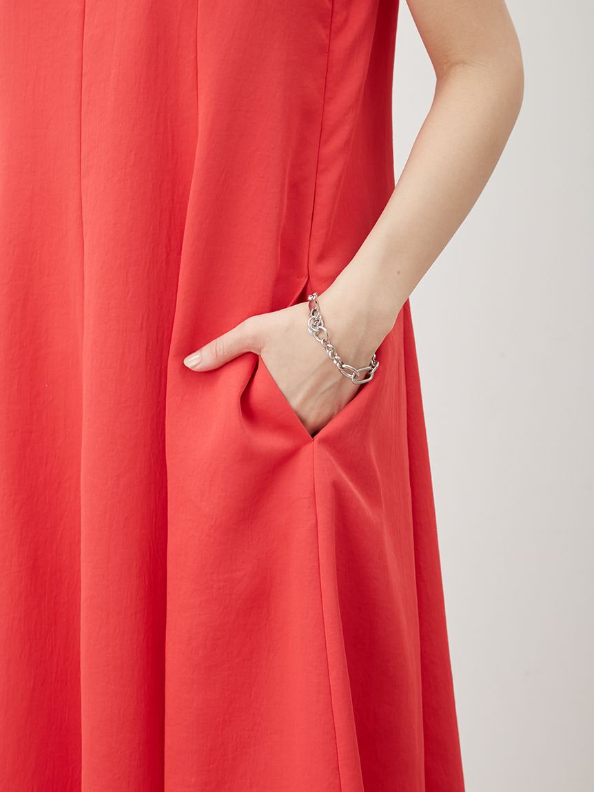 Mila Owen「ドライタッチサテンソリッドワンピース」|ワンピース|