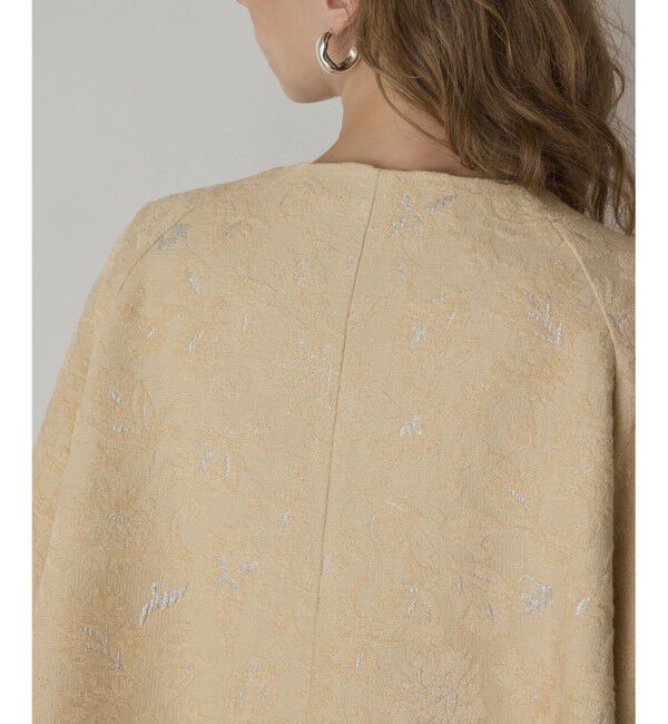 GRACE CONTINENTAL「サラサジャガードケープジャケット」|ノーカラージャケット|