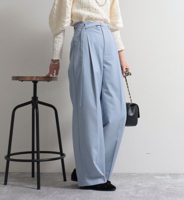 fredy emue「ベルト付きタックパンツ」|スラックス|サックス