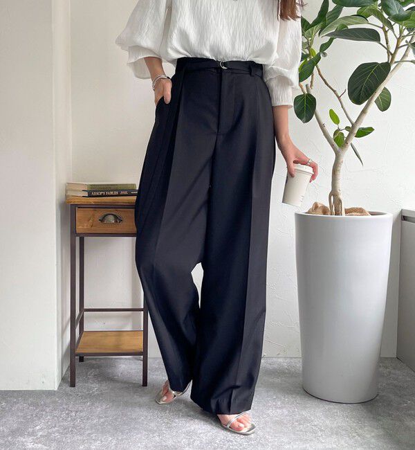 fredy emue「ベルト付きタックパンツ」|スラックス|