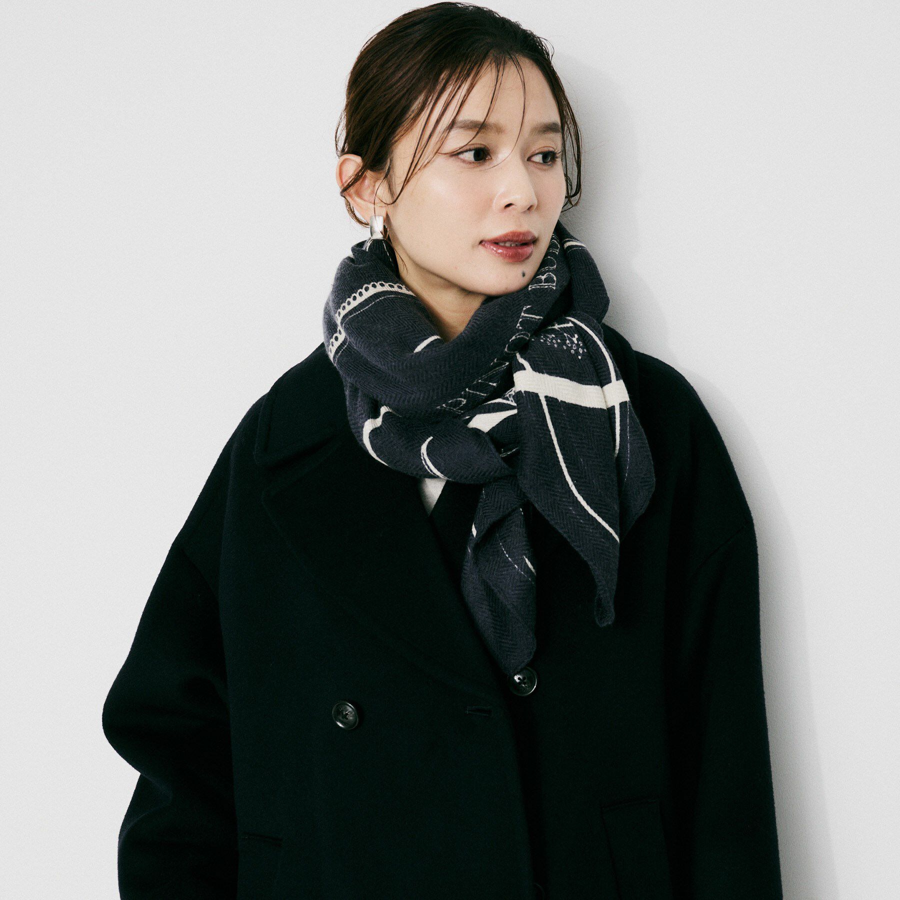 UNTITLED「【manipuri】120&times;120正方形 バブル柄ウールシルクストール」|ストール|