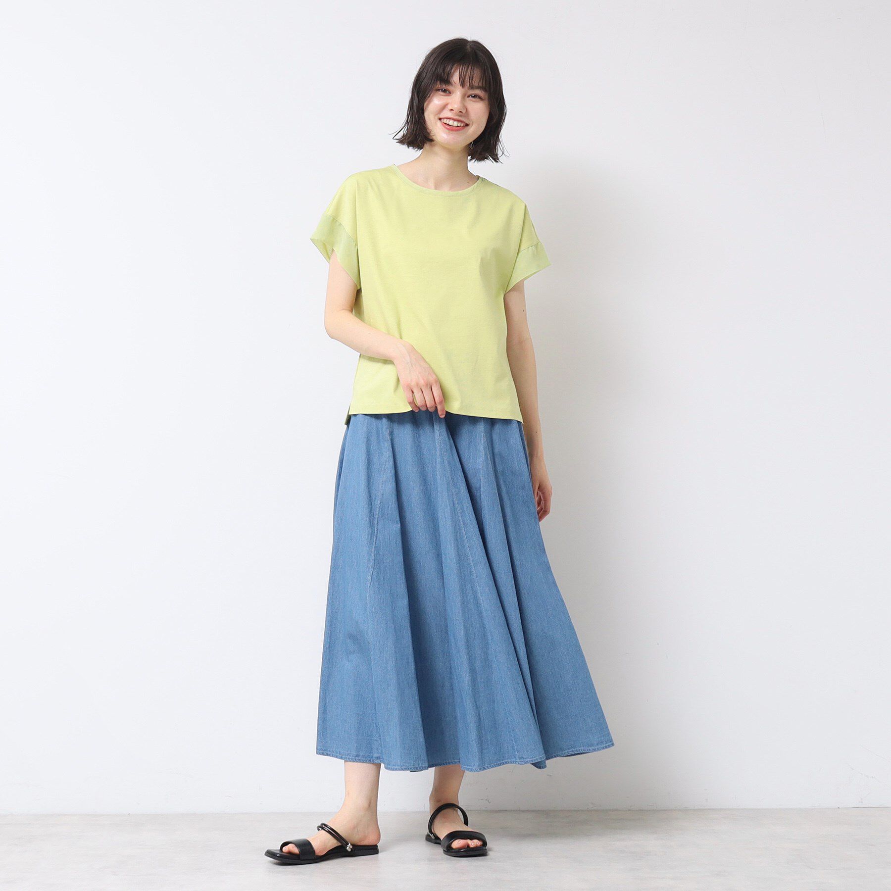 Dessin「【シリーズ累計8万枚！選べる5サイズ/6色展開/洗える】美光沢カットソー【オンにもオフにもちょうどい」|Tシャツ・カットソー|